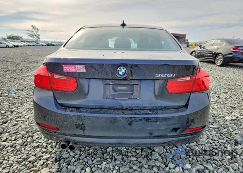 2014 BMW 328 I Sulev z USA, uszkodzony, nr VIN WBA3C1C50EK111349